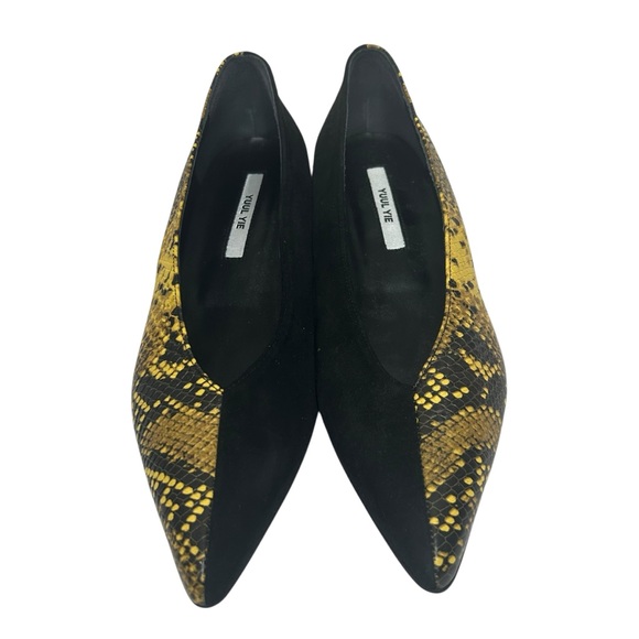 YUUL YIE Selma Pumps Sz 7.5 Yellow Python/Black - Picture 5 of 16